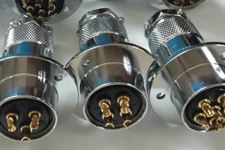 航空电子连接器